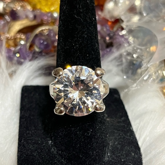 Solitaire Bling Ring - Picture 1 of 12
